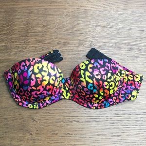 Victoria’s Secret Strapless Push Up Bra